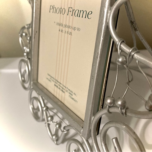 4" x 6" Silver Satin Matte Finish Metal Picture Frame Freestanding Table Top y2k - Picture 5 of 9